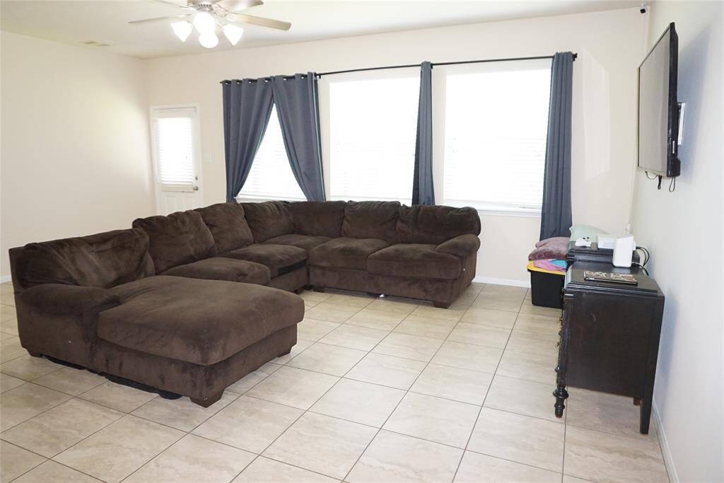 Large Family Room with lots of options for furniture placement.