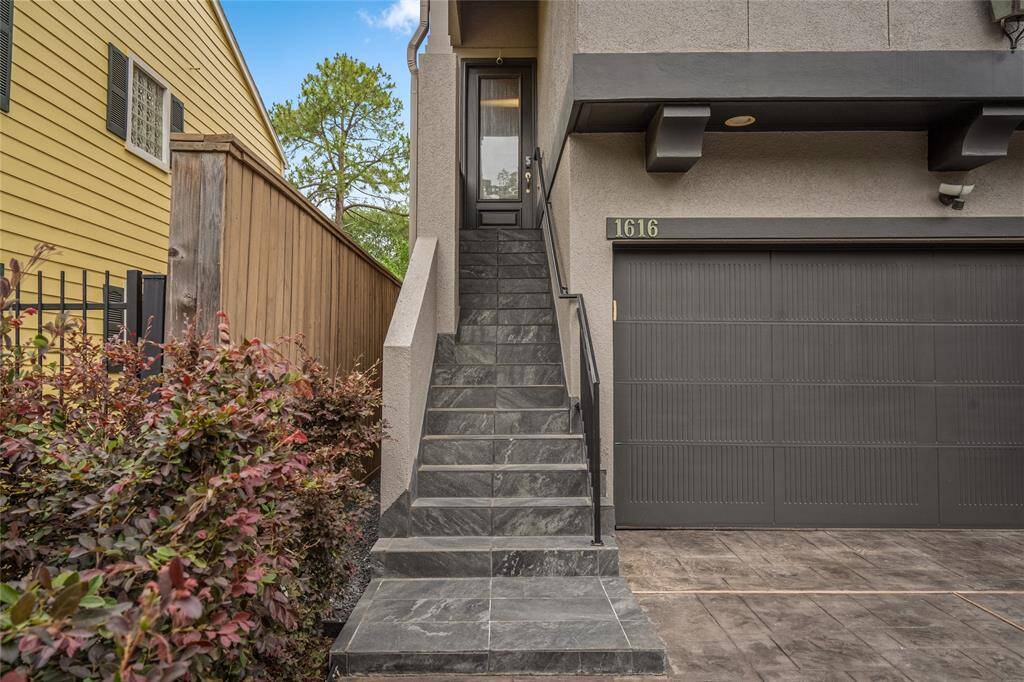 Stoop leading to your front door