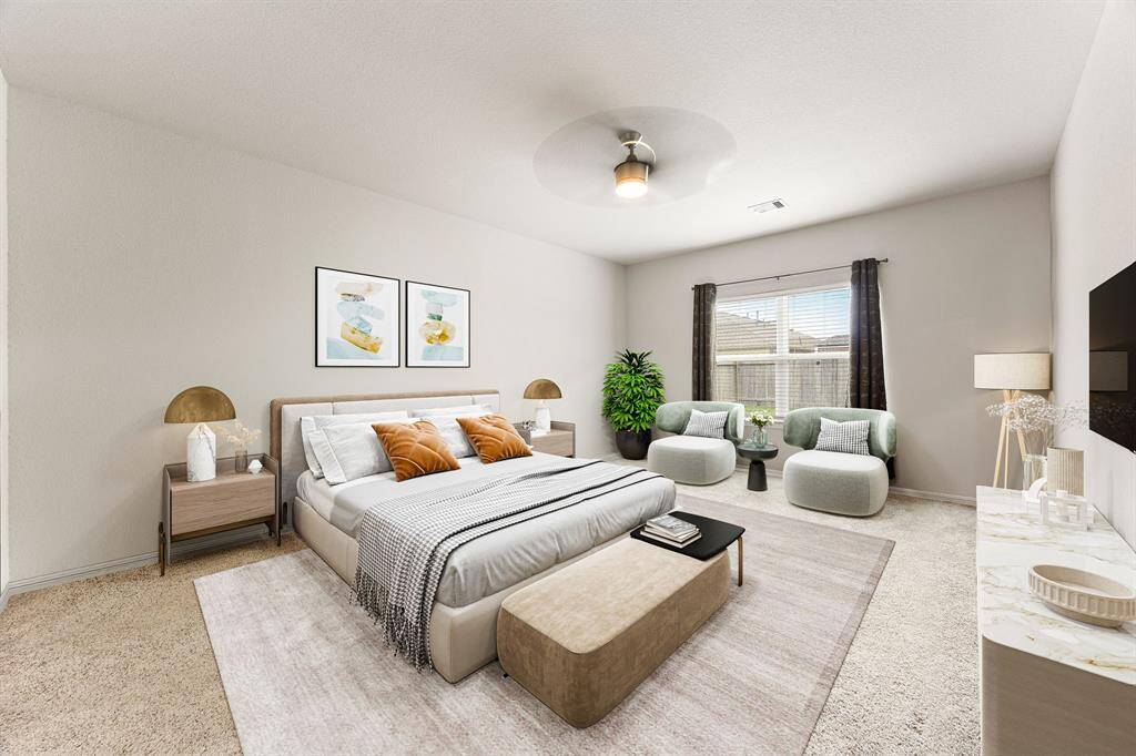 What a wonderful place to come home to, this stunning primary suite greets you with plush carpet, a warm custom paint, ceiling fan with lighting, lovely arched windows with blinds allowing in natural light brightening up this spacious primary bedroom, with extra space for a seating area. *Virtually Staged