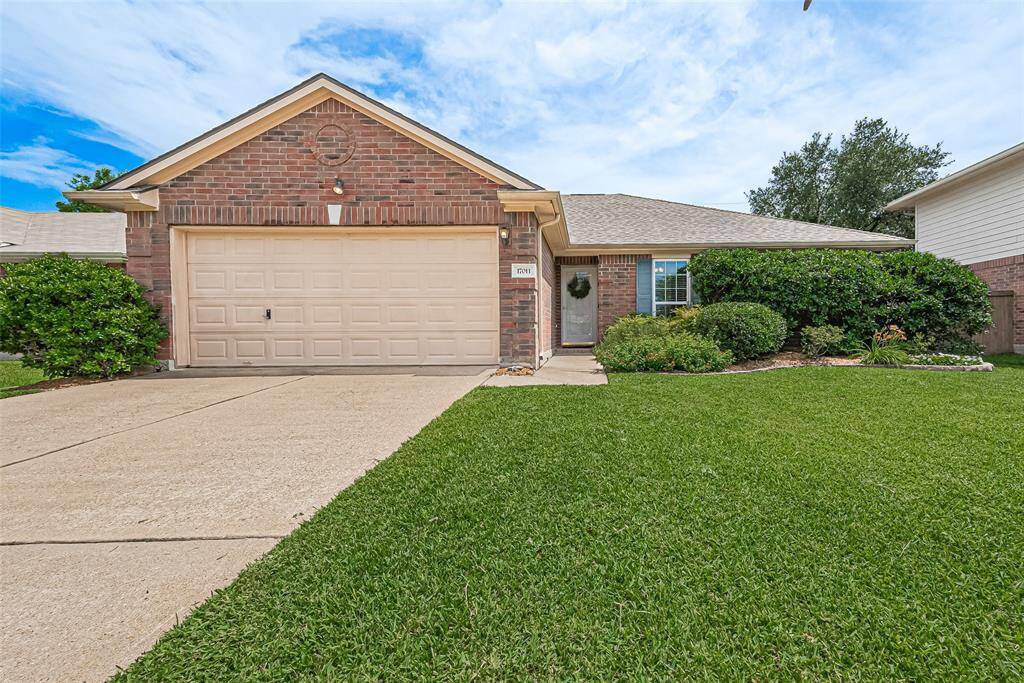Welcome to 17011 Gleneviss Dr located in Westglen.
