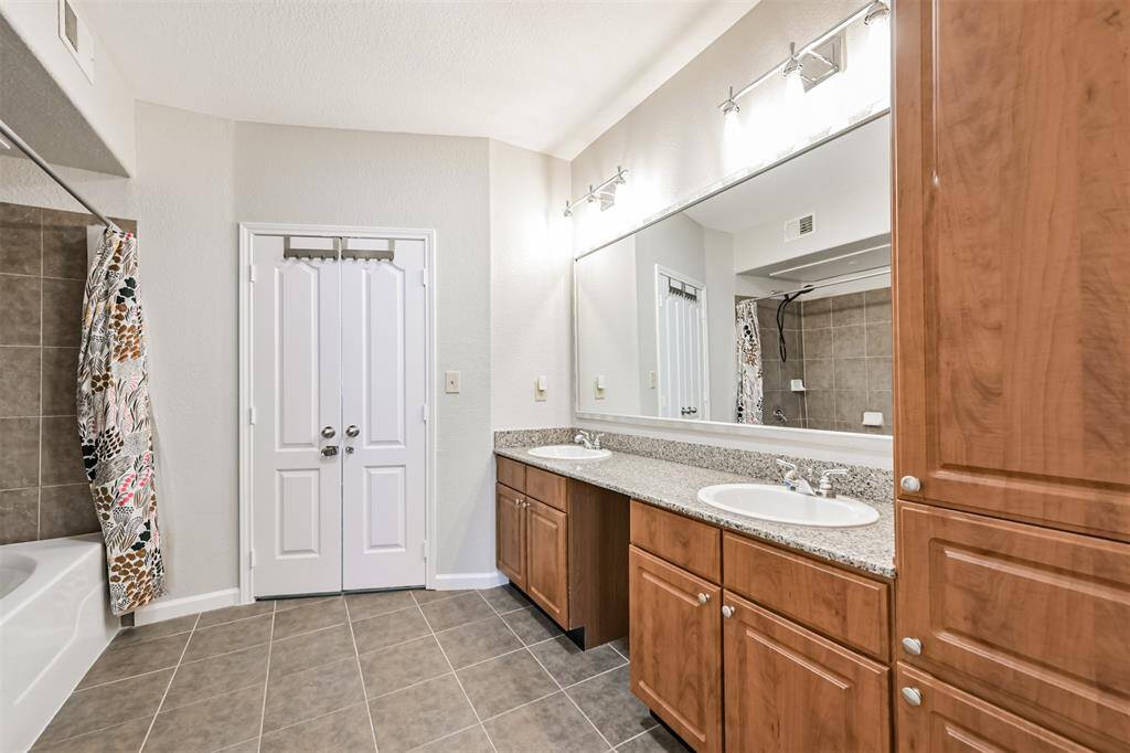 The bathroom is spacious allowing for 2 people to get ready without bumping into each other!