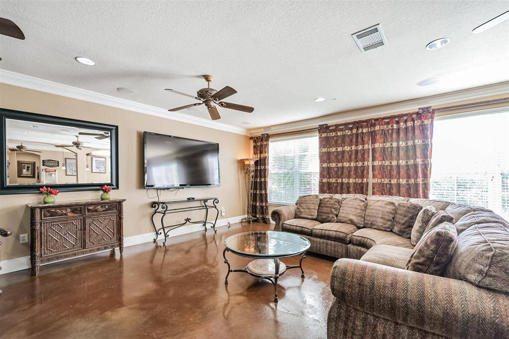 Another view of the club room.