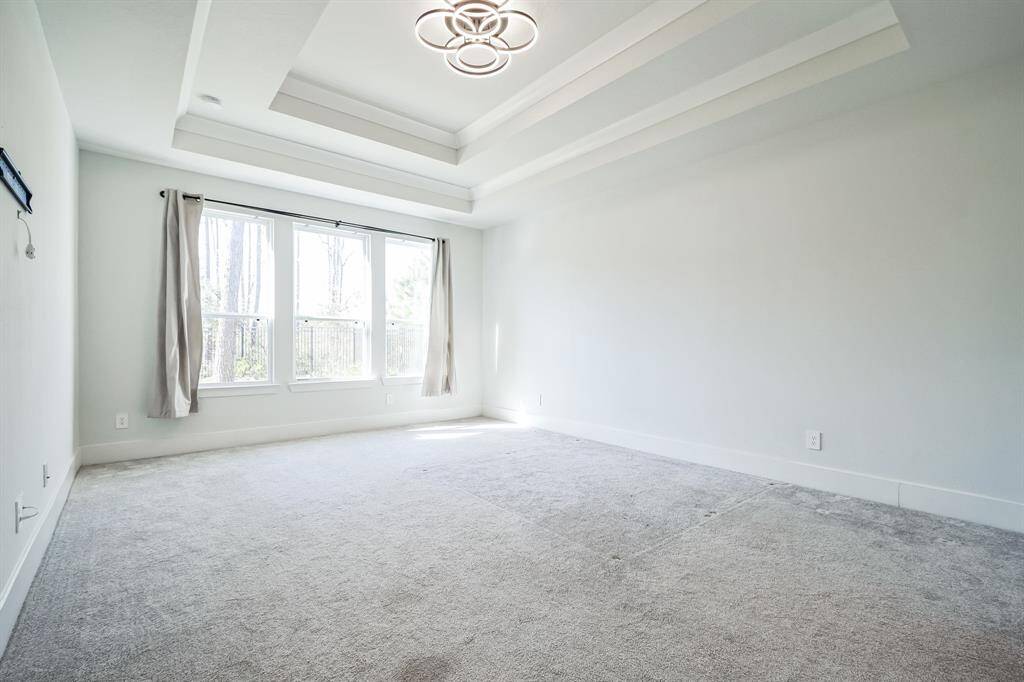 1st floor Primary Bedroom