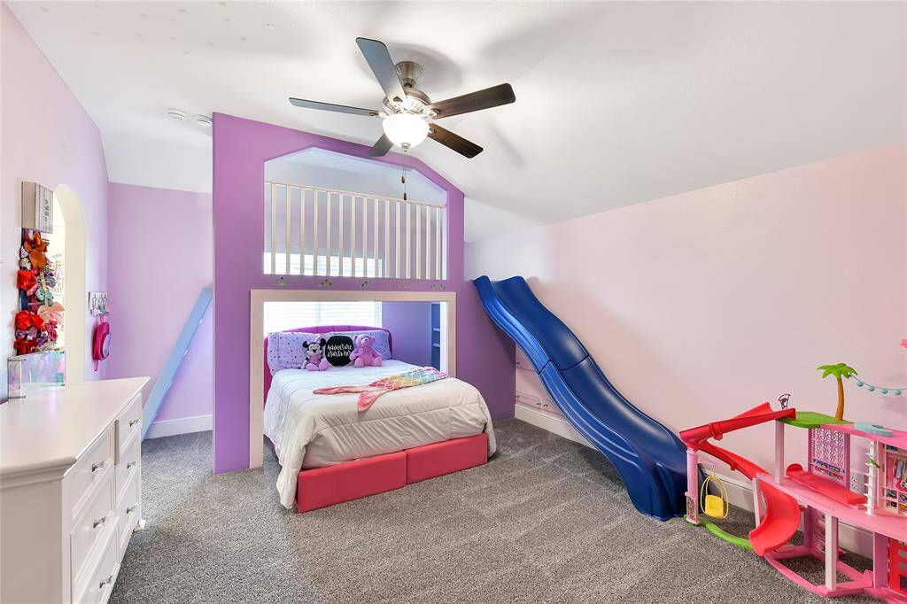 Upstairs bedroom 3