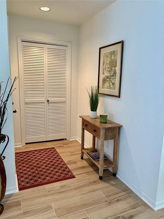 The charming foyer with a closet.