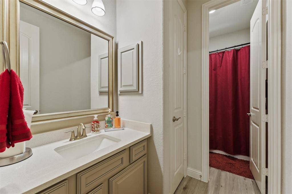 Second guest bathroom