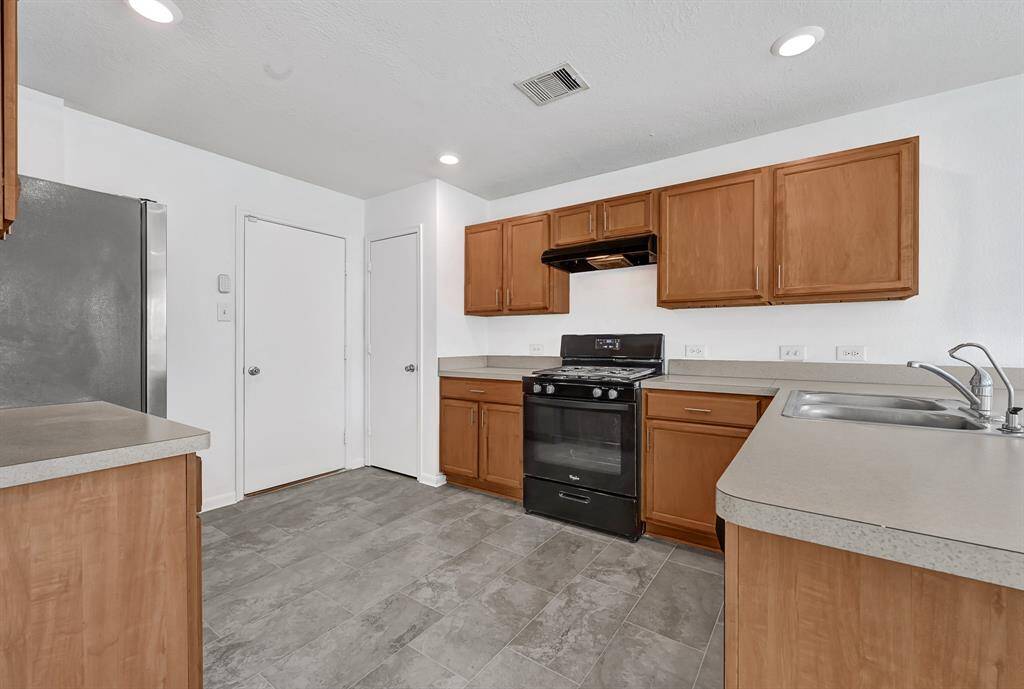Kitchen 2nd View