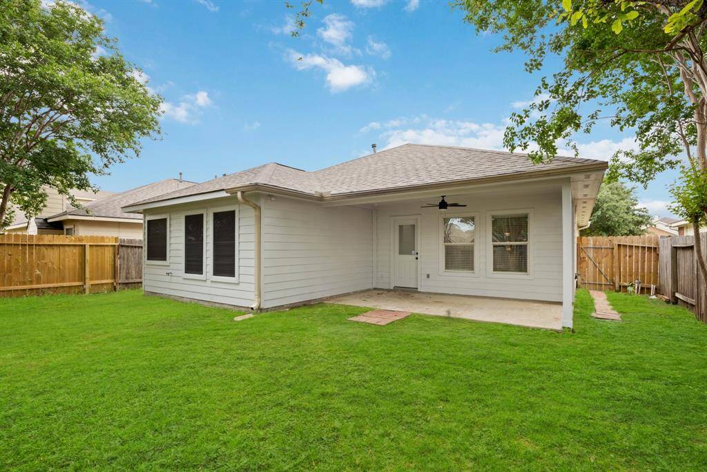 Room to breathe, play, grill, garden—or just kick back and enjoy the breeze.