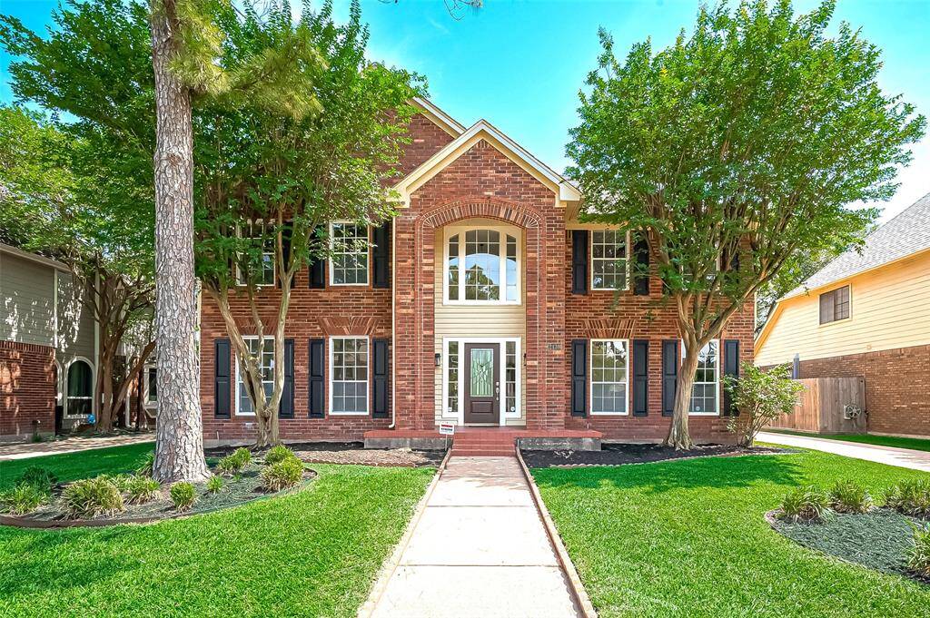 Welcome to 2130 Avenida La Quinta, nestled in the heart of the Energy Corridor