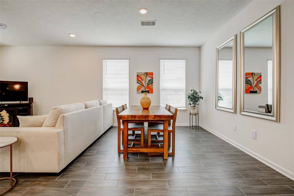 The perfect space for hosting game night and dinner parties!
