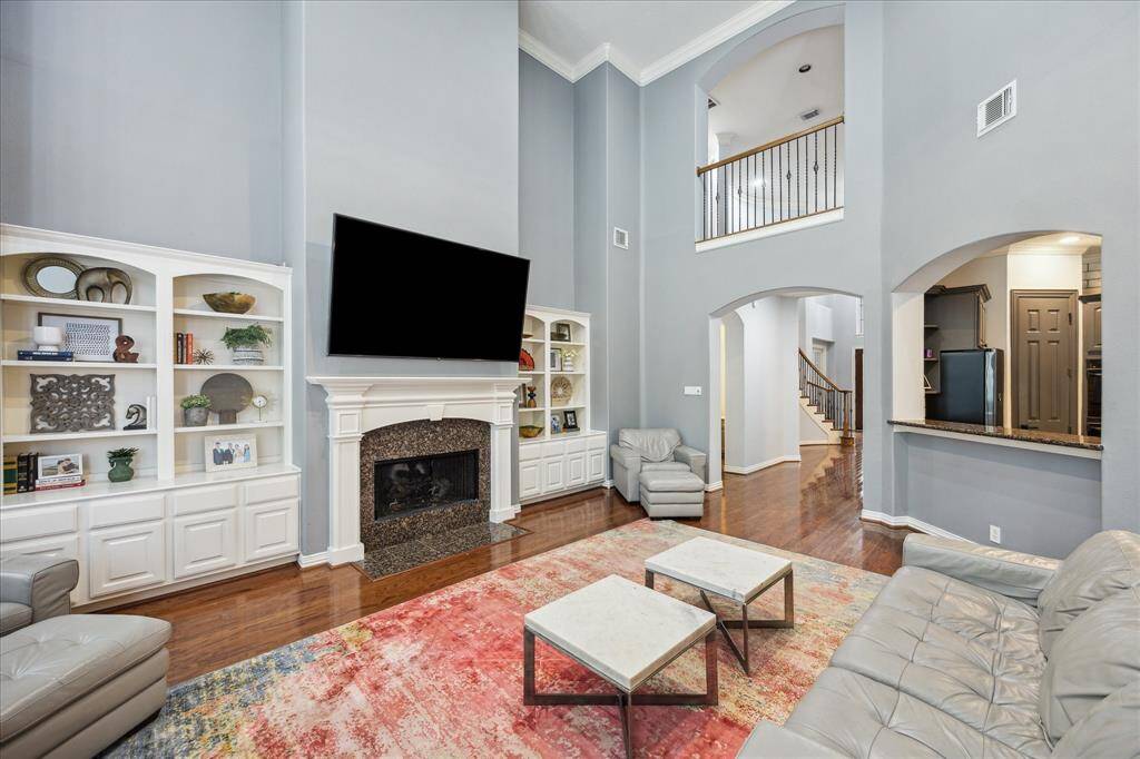 Designed for Function, Styled for Living: This great room offers the best of both worlds—livable comfort and sophisticated finishes that make everyday moments feel elevated.