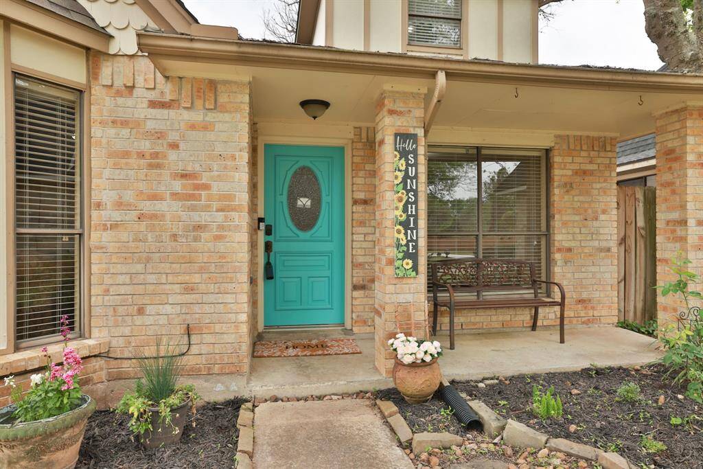 A welcoming front porch invites you to sit down and relax. This is a perfect spot for a bench. Also, there is a ring doorbell for added security, which will stay