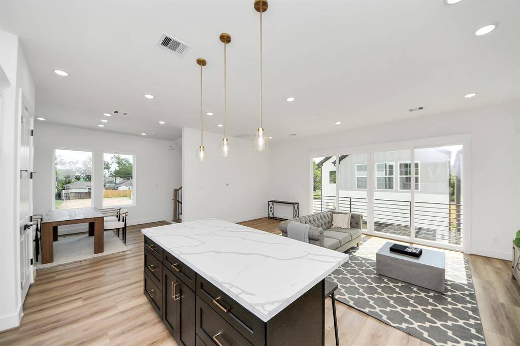 Kitchen island