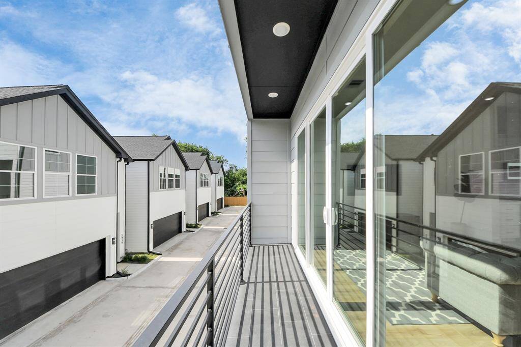 Private balcony