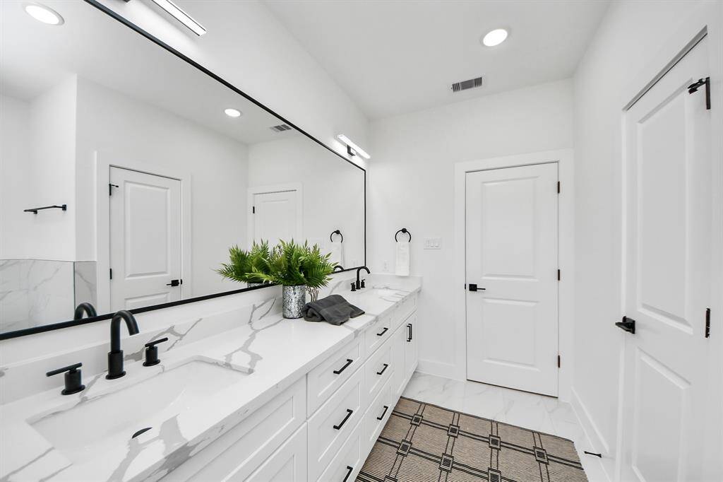 Double sinks