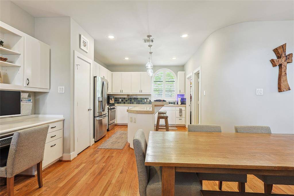 Efficient flow through the living, dining and kitchen areas.