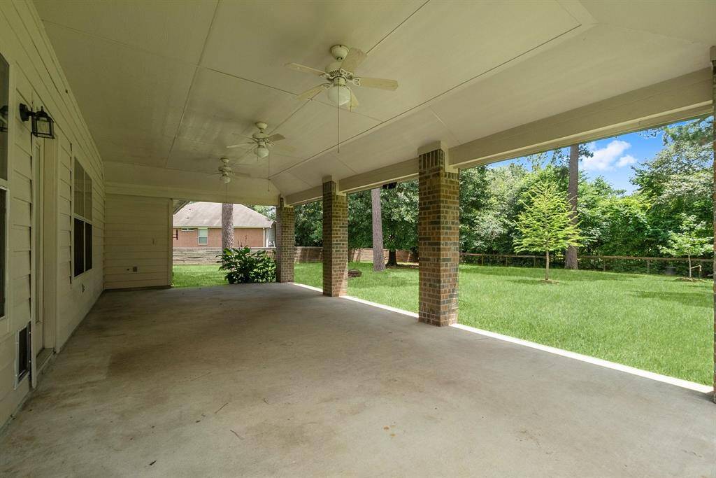 Covered patio off from kitchen and living room.