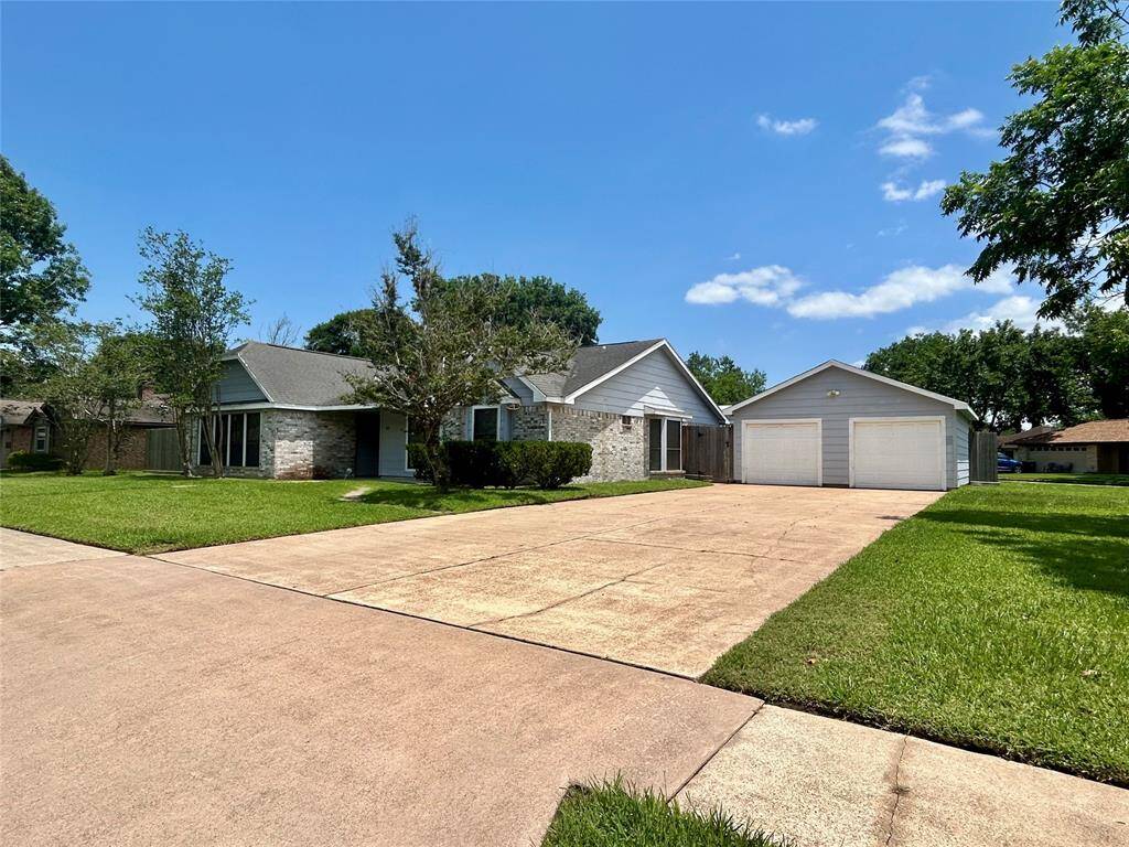 Expansive double driveway.
