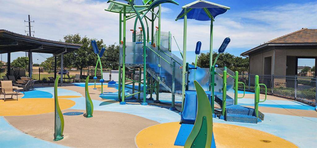 Enjoy two vibrant splash pads within the Tamarron community, offering fun-filled water play areas for children and families.