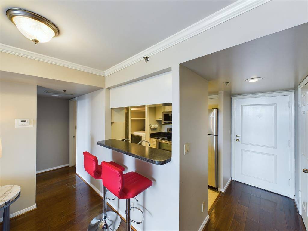Breakfast Bar