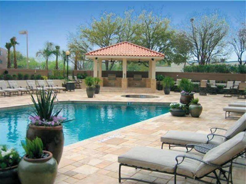 Pool, Jacuzzi & Gazebo