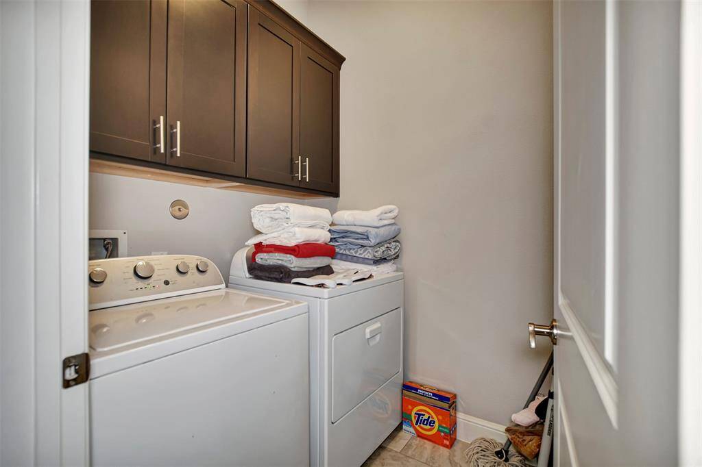 Laundry area located in the third floor.