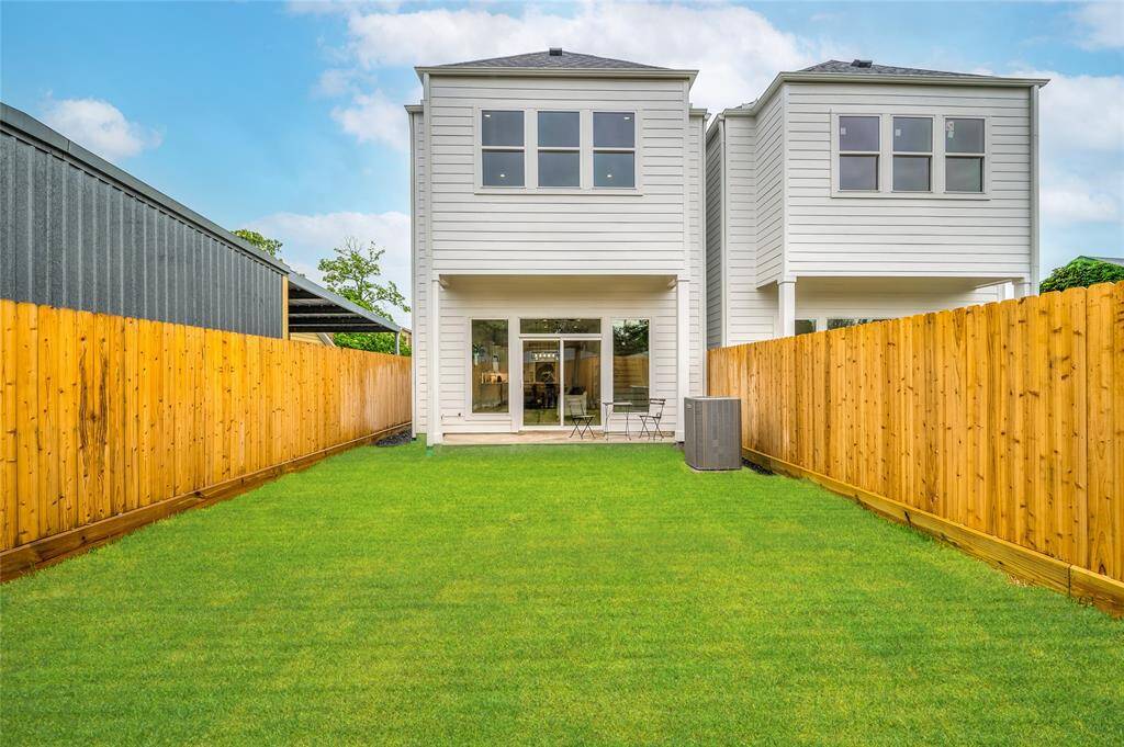 Great sized private yard