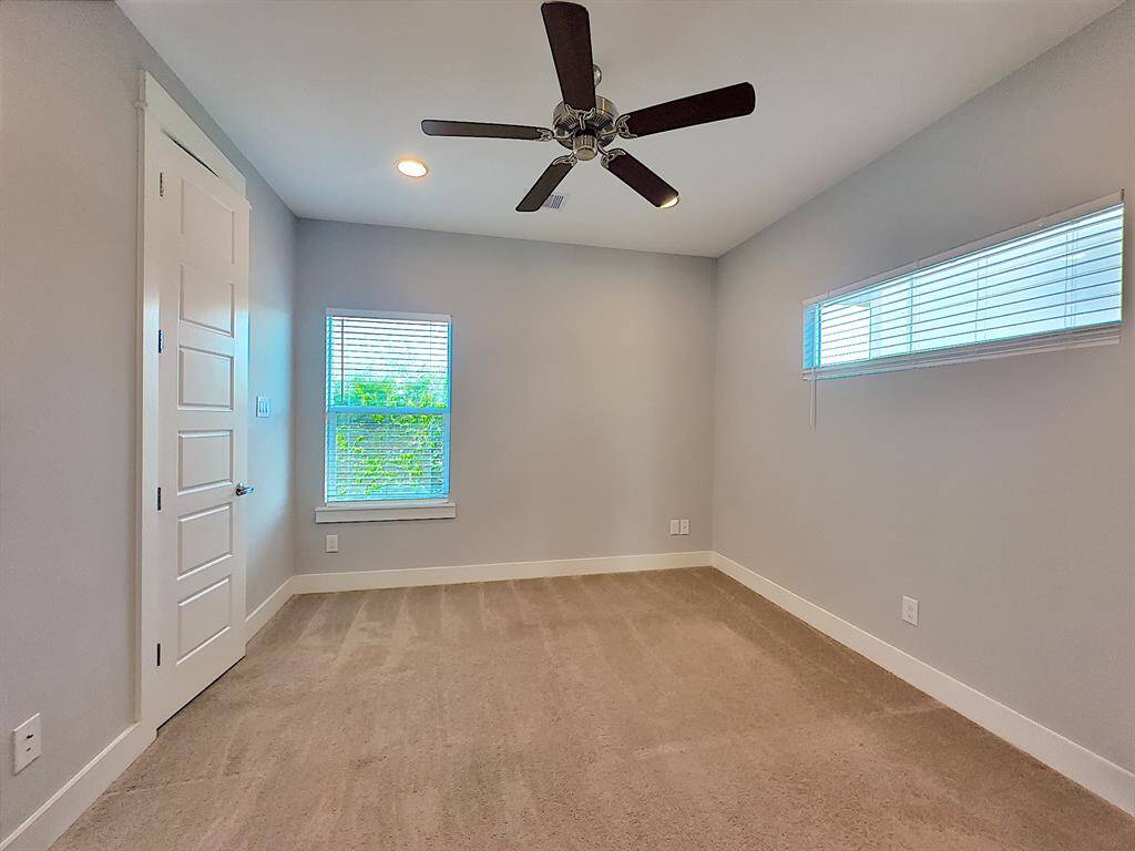 2-Bedroom