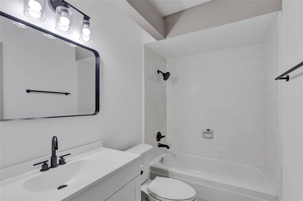 Secondary Bath