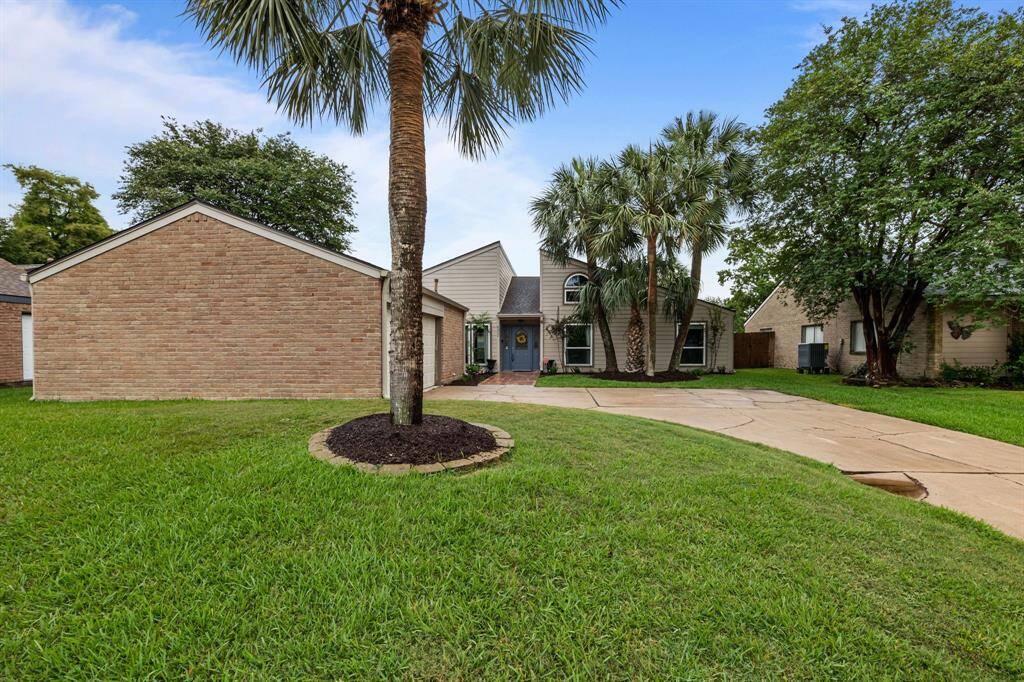 This charming 4 bedroom, 2 bathroom home offers 2,673 Square feet of inviting living space.