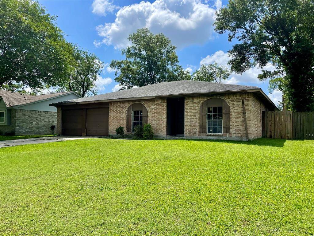 3 bed, 2 full bath, 2 car garage