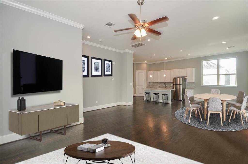 Photos from previous listing. Virtually staged living, dining and kitchen area.