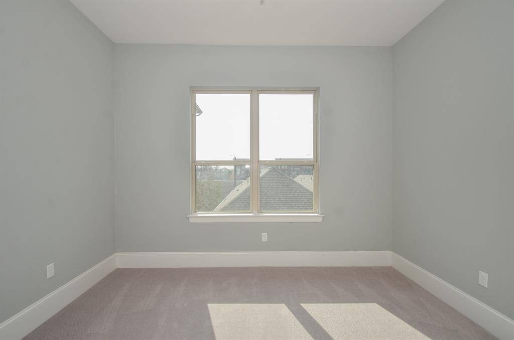 Enjoy another view of the third bedroom. Blinds coming soon.