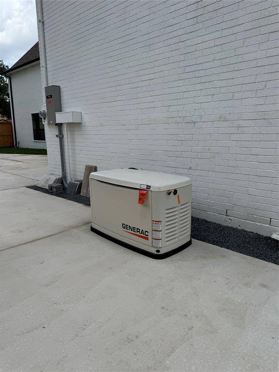 Whole home generator.