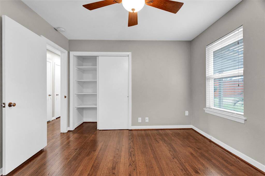2nd bedroom