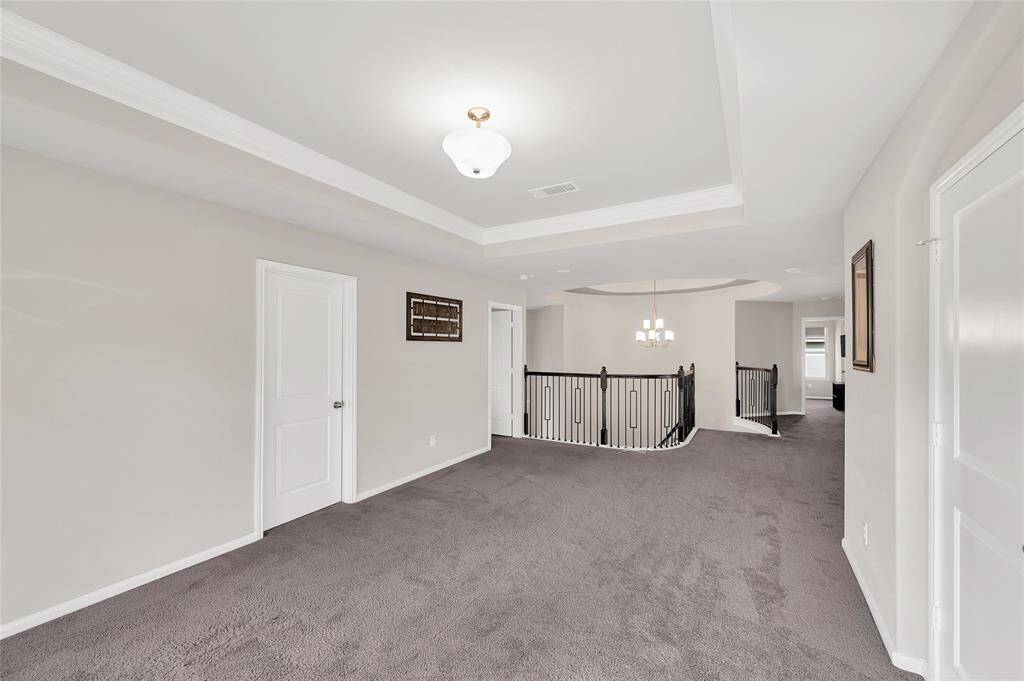 Expansive Upstairs Gameroom!
