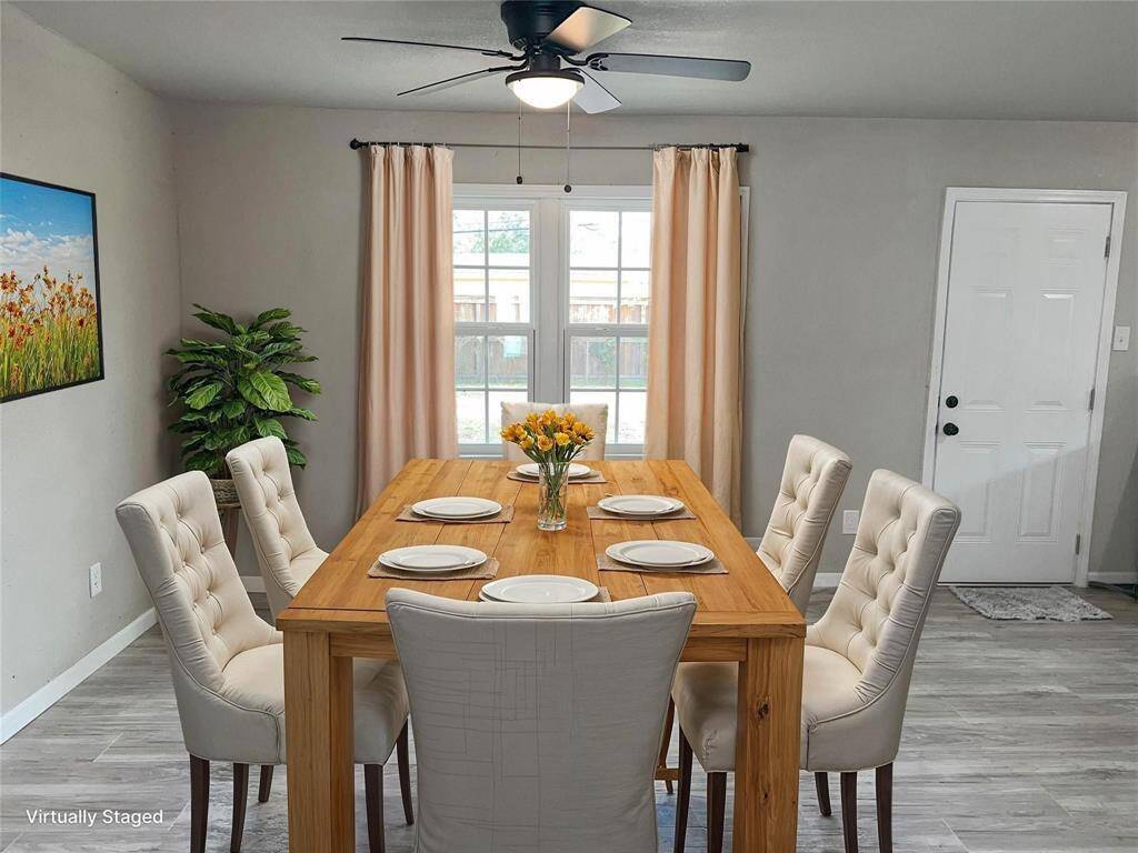 Virtually staged - Dining