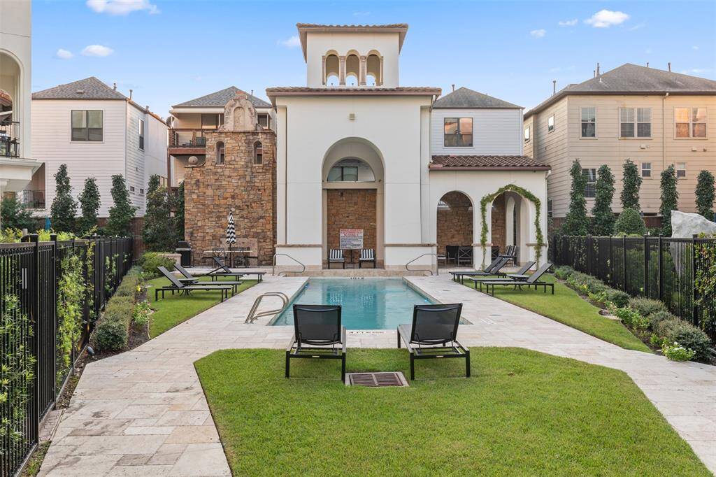Pool area in neighborhood