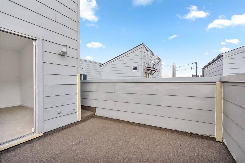 Elevate your outdoor living with this expansive rooftop terrace! Perfect for relaxing or entertaining, this private retreat offers stunning views and endless possibilities for enjoying the fresh air.