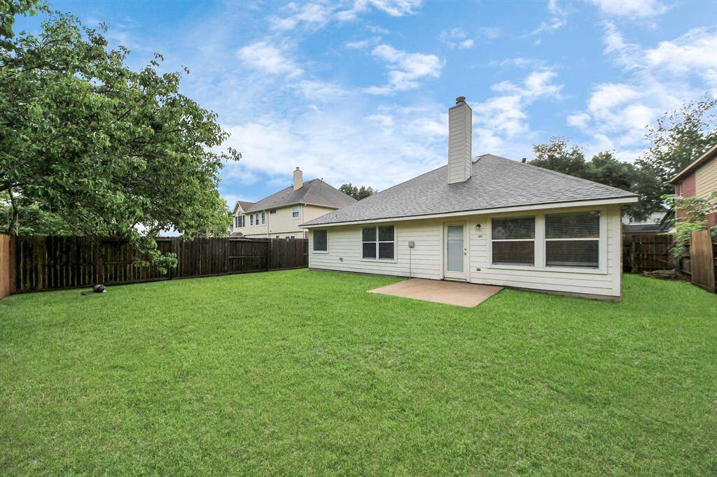 Perfect space for entertaining family and friends.