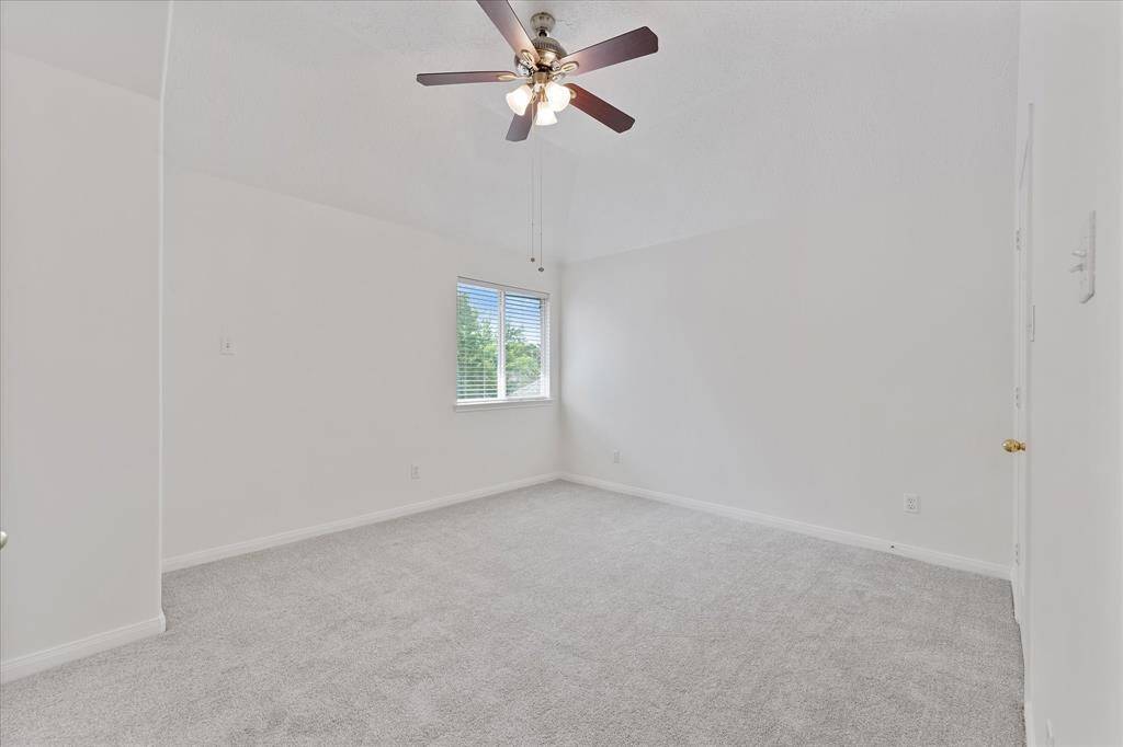 Another view of bedroom 4th.