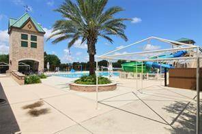 Fun Community Amenities!