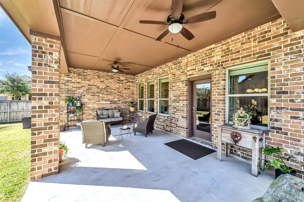 There is a gas stub featured for a gas grill. Make this the outdoor living space of your dreams!