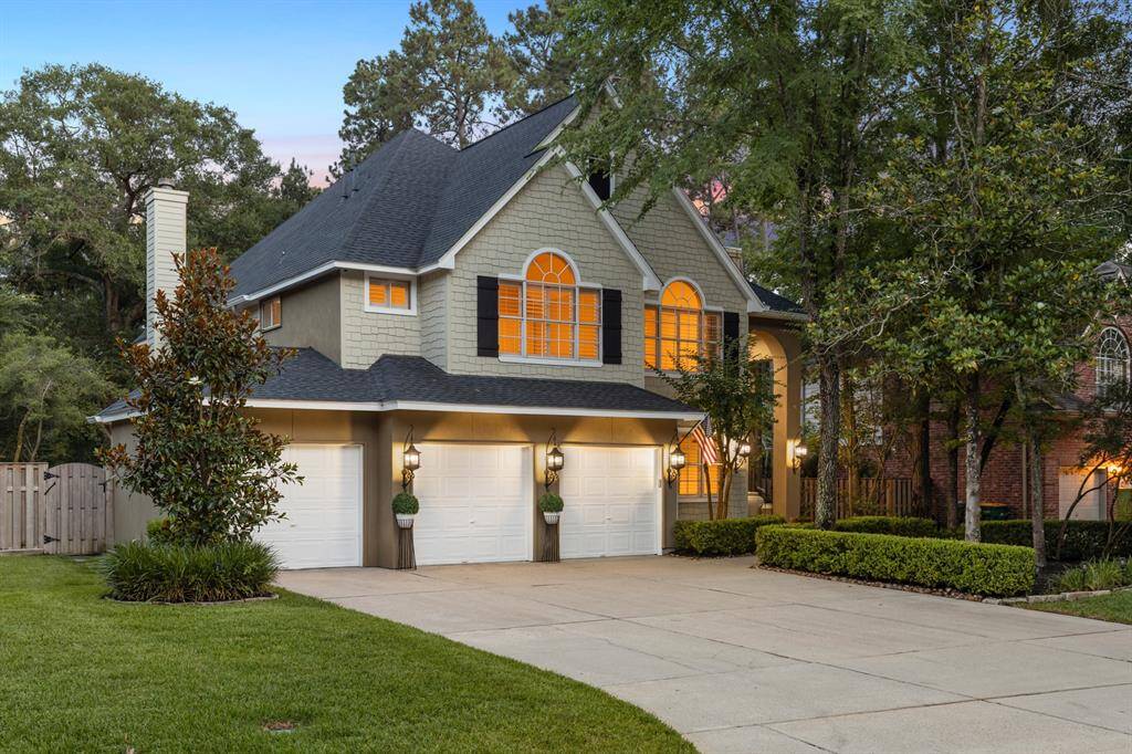Original Owner- well maintained home. 2021 Roof