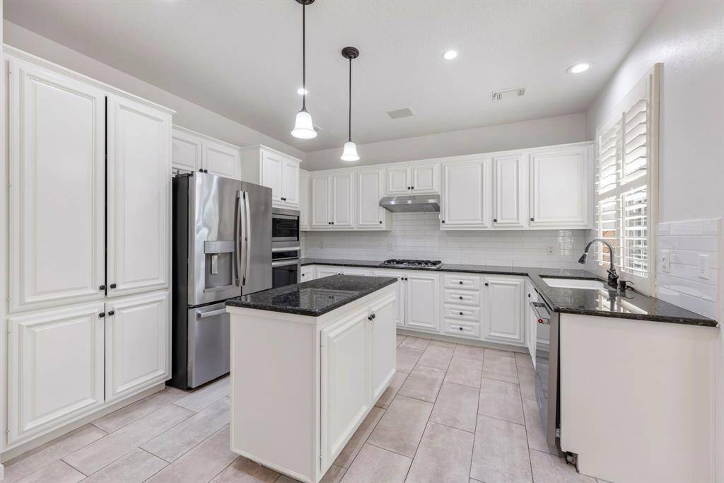Eat in Kitchen Area