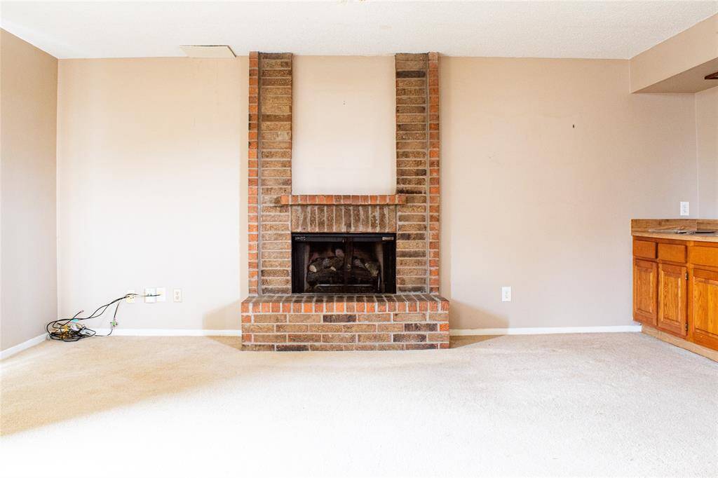 Living room.
