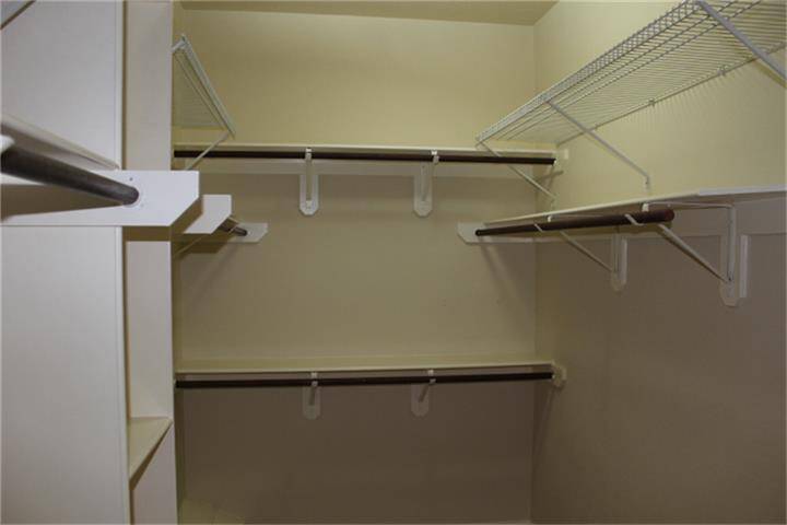 Master suite  - big walk-in closet