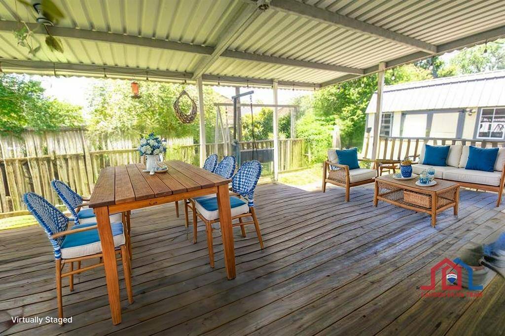 Large Covered Back Patio - Items Virtually Removed & Staged