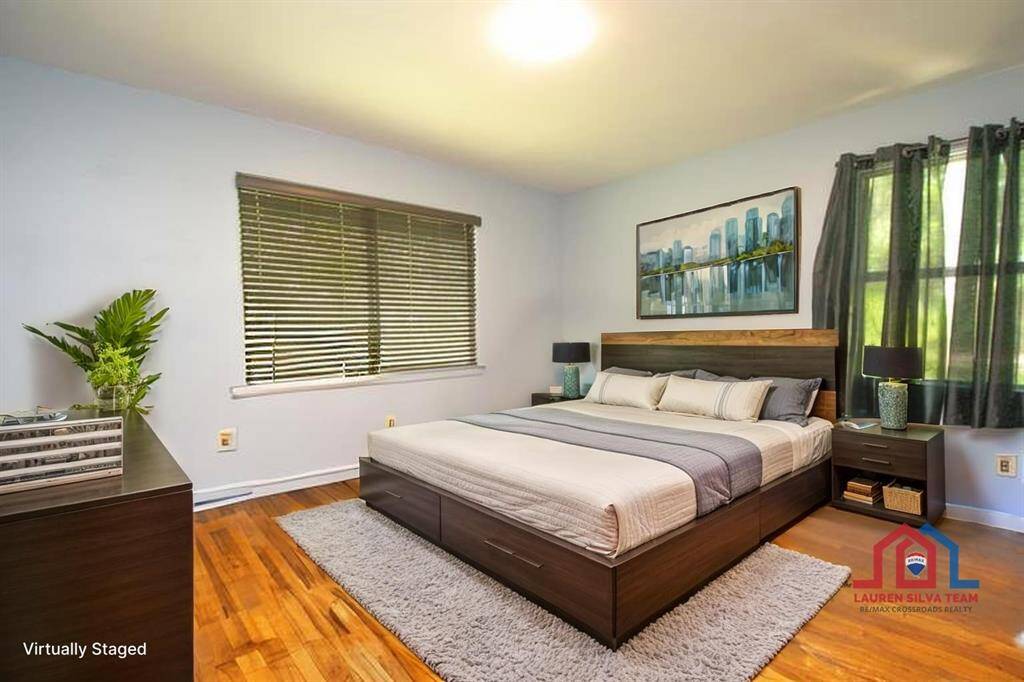 3rd Bedroom - Items Virtually Removed & Staged