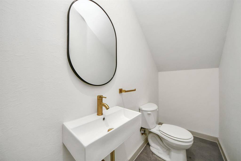 HALF BATH DOWNSTAIRS